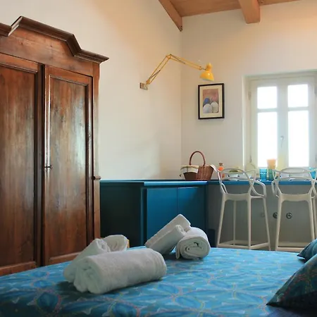 Bed & Breakfast La Basiglia Monforte dʼAlba