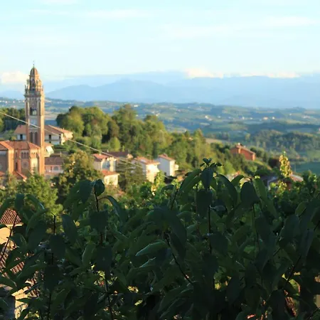 La Basiglia 3* Monforte dʼAlba