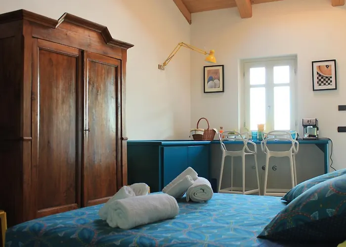 Bed & Breakfast La Basiglia Monforte dʼAlba