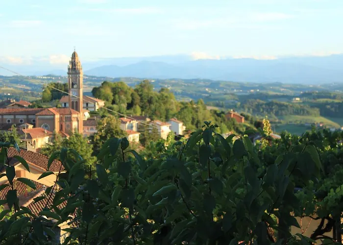 La Basiglia 3* Monforte dʼAlba