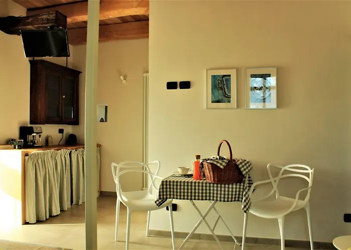 La Basiglia 3* Monforte dʼAlba